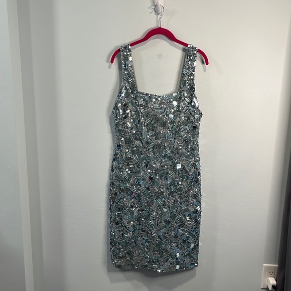 Alice + Olivia “Addie” powder blue embellished sequin dress 14 NWT - Picture 3 of 5
